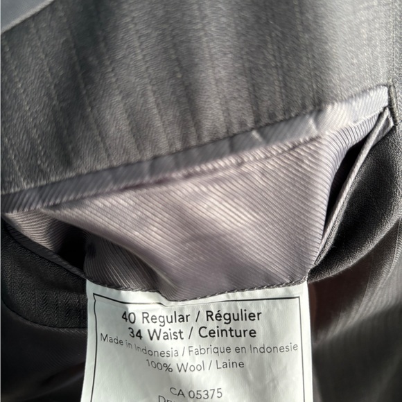 Pronto Uomo Suit Jacket and Pants 40R 34W - Picture 2 of 3